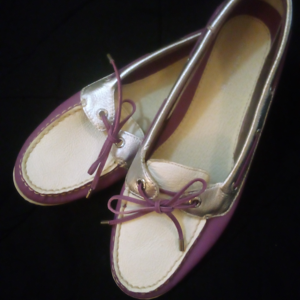 Sperry Women's Purple and Silver Loafers